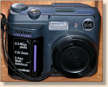 Nikon CoolPix 880