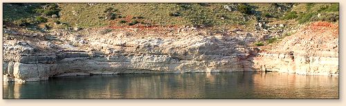 Water level in lake