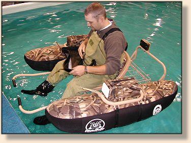 Camo version pontoon craft