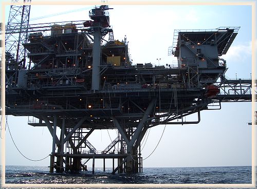 Offshore oil rig