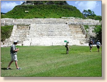 Front terrace El Castillo