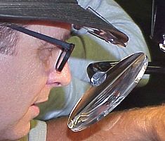 Bob Mead (Mantis) with his
view of a fly