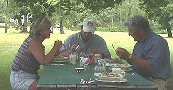 Karen and Bob Alexander, and
Dave Ulmer (slickfoot)